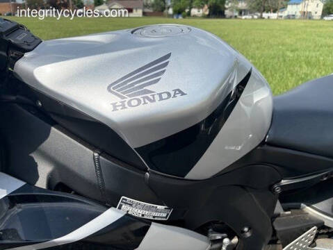 2004 Honda CBR1000RR