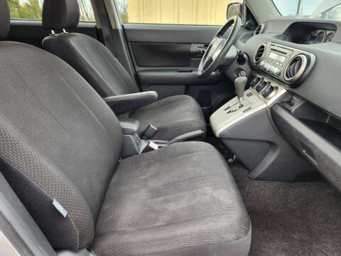 2008 Scion xB