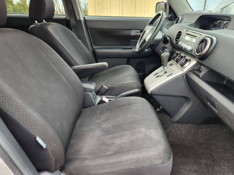 2008 Scion xB