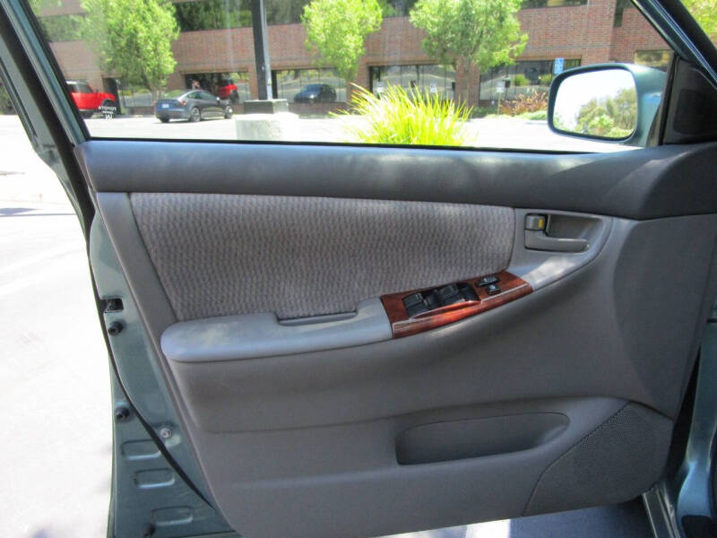 2006 Toyota Corolla LE
