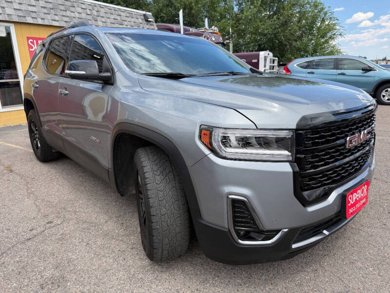 2023 GMC Acadia AT4
