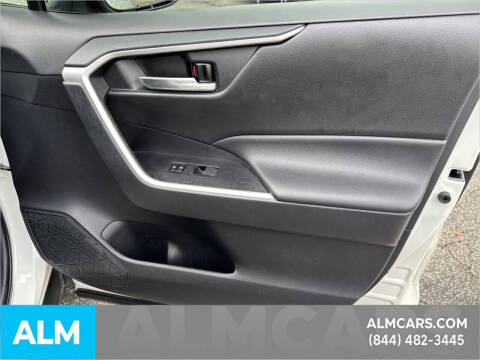 2021 Toyota RAV4 Hybrid XLE Premium