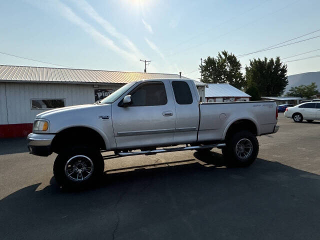 2001 Ford F-150 for sale at PIERCY MOTORS INC in Union Gap, WA