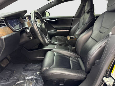 2017 Tesla Model S 75D