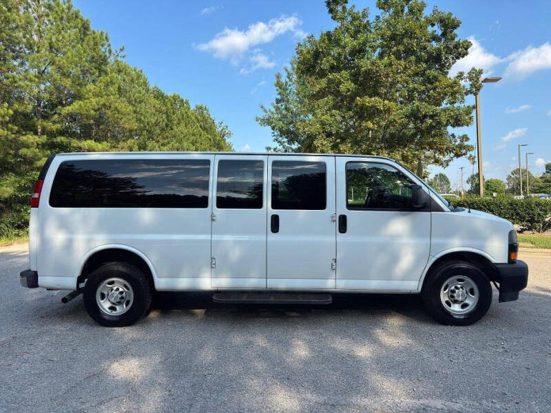 2018 Chevrolet Express LS 3500