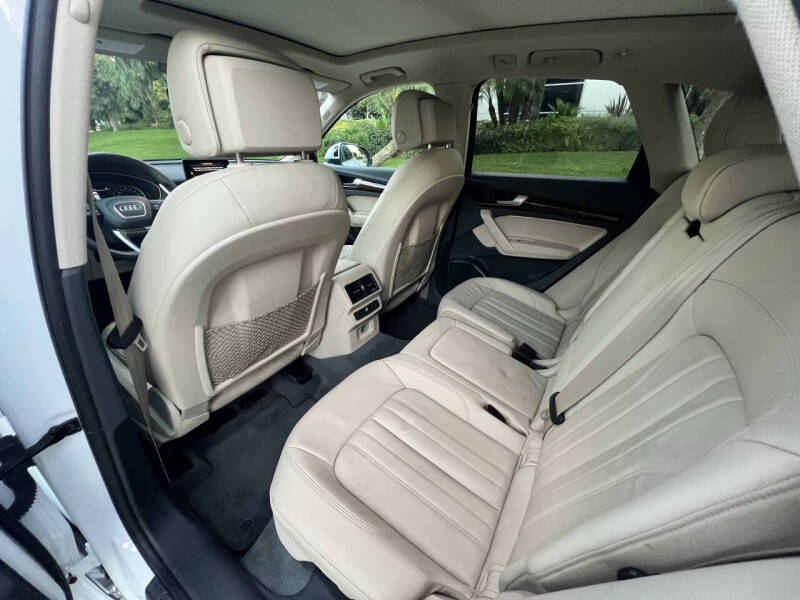 2018 Audi Q5 2.0T quattro Premium Plus