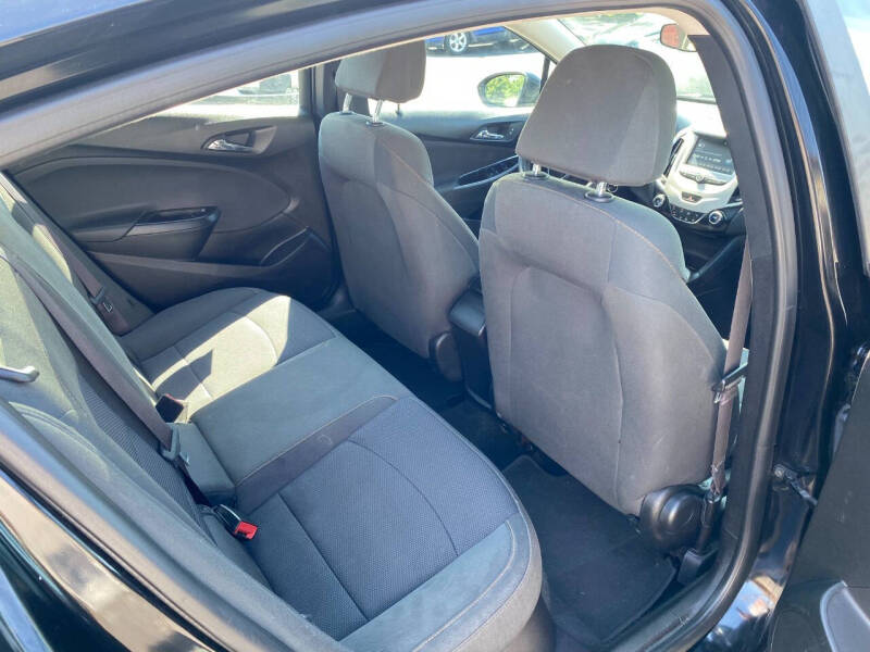 2017 Chevrolet Cruze LS Auto