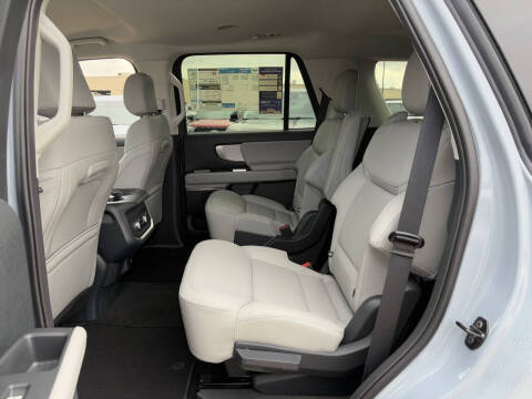 2026 Ford Expedition Active