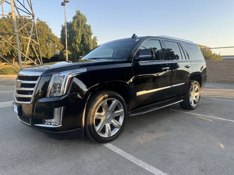 2016 Cadillac Escalade Luxury Collection