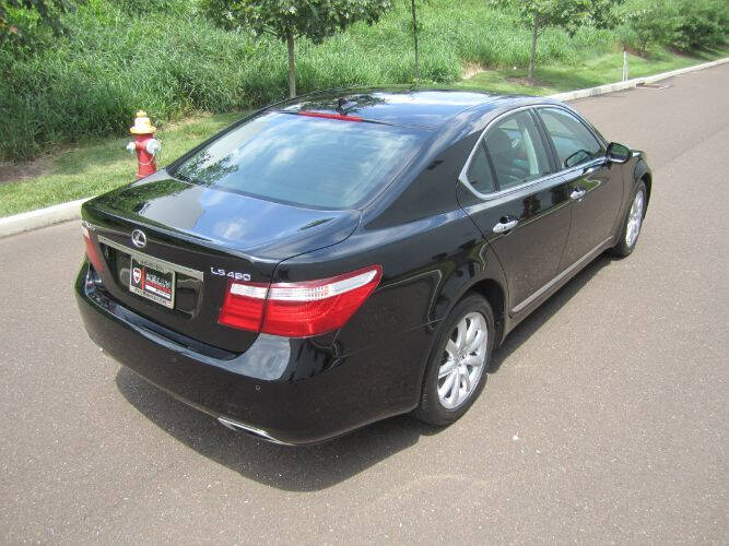 2007 Lexus LS 460