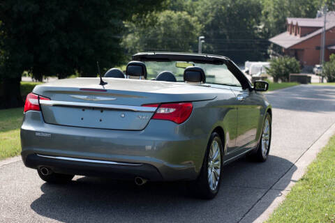 2012 Chrysler 200 Limited