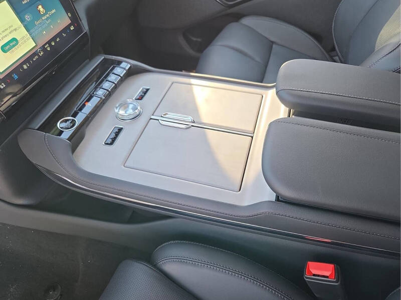 2026 Lincoln Navigator L Reserve