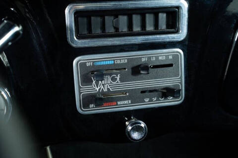 1933 Ford Super Deluxe