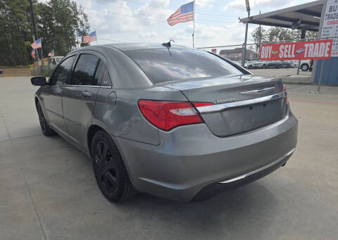 2013 Chrysler 200 LX
