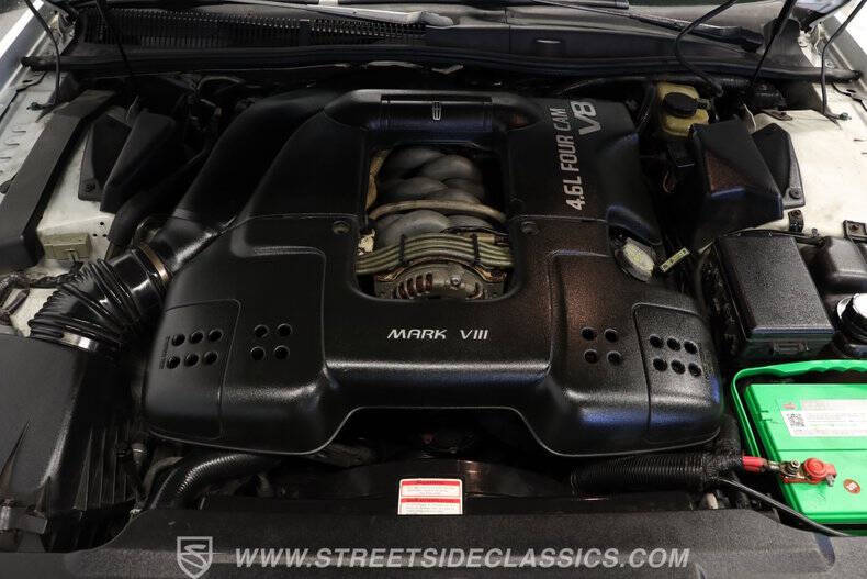 1994 Lincoln Mark VIII