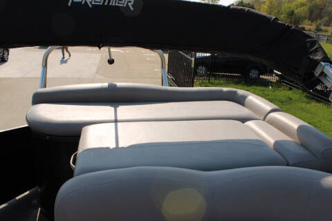 2012 Premier Marine Grand Majestic LTD 250