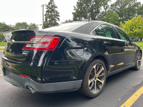 2016 Ford Taurus SEL