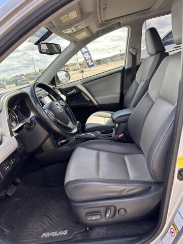 2015 Toyota RAV4 Limited