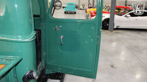 1947 Ford F-100