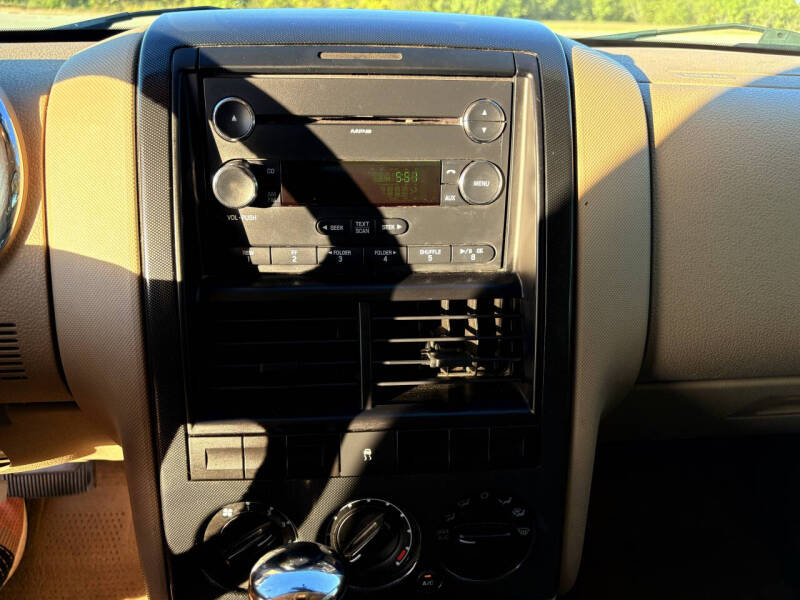 2010 Ford Explorer XLT