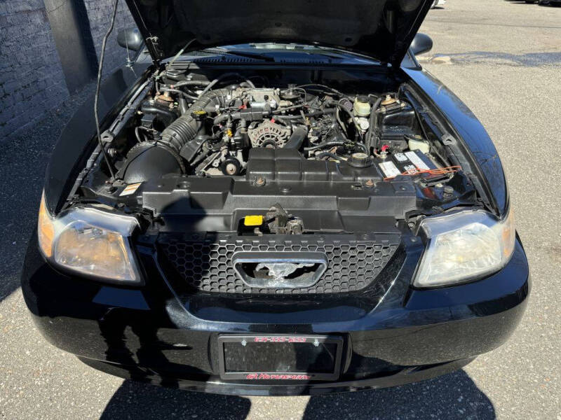 2000 Ford Mustang GT