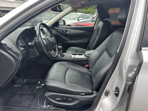 2016 Infiniti Q50 3.0T Premium