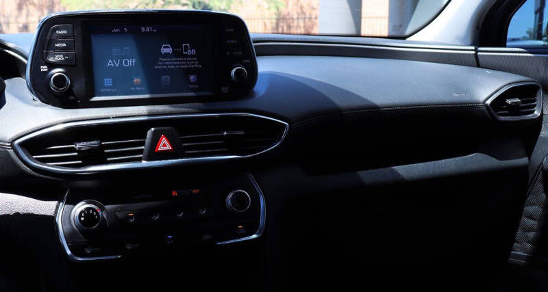 2019 Hyundai Santa Fe SE 2.4L