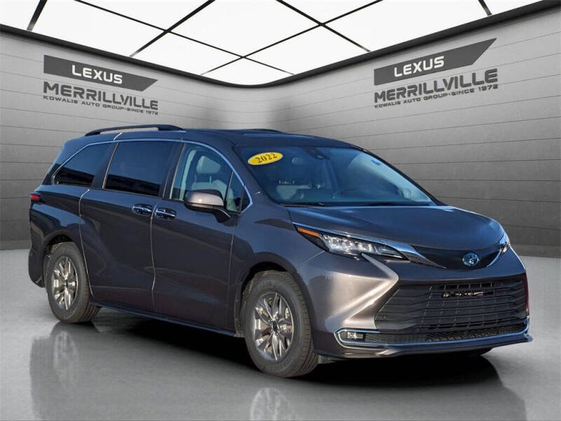2022 Toyota Sienna XLE 7-Passenger