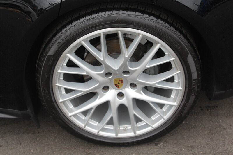 2018 Porsche Panamera 4S