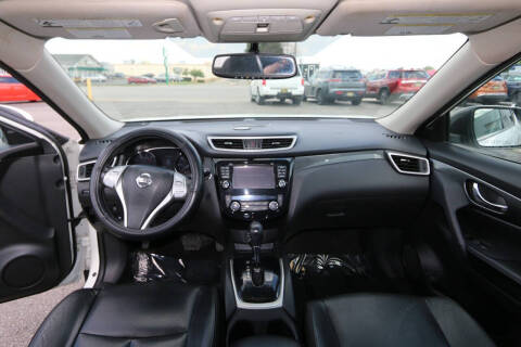 2015 Nissan Rogue SL