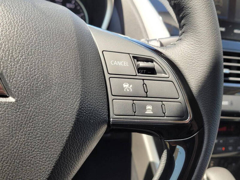 2026 Mitsubishi Eclipse Cross SE