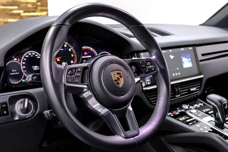 2019 Porsche Cayenne S