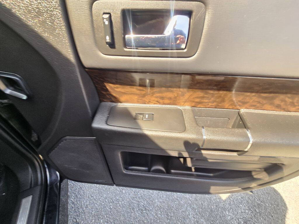 Black 2019 Ford Flex Limited AWD Limited 4dr Crossover 17