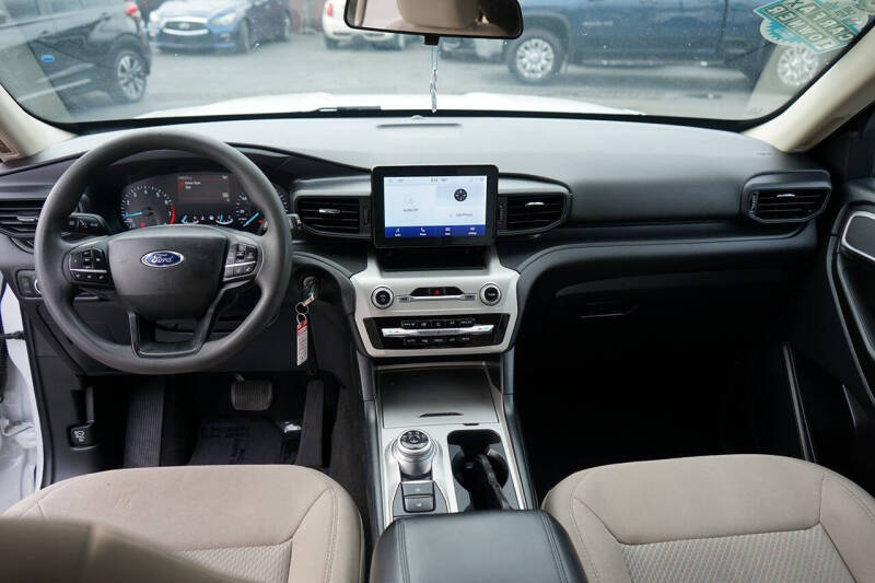 2022 Ford Explorer