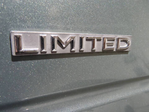 2003 Lincoln Town Car Signature