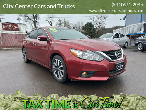 2017 Nissan Altima for sale at City Center Cars and Trucks in Roseburg OR