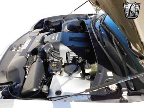 2005 Ford Thunderbird Deluxe