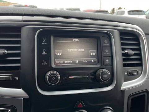 2022 RAM 1500 Classic SLT
