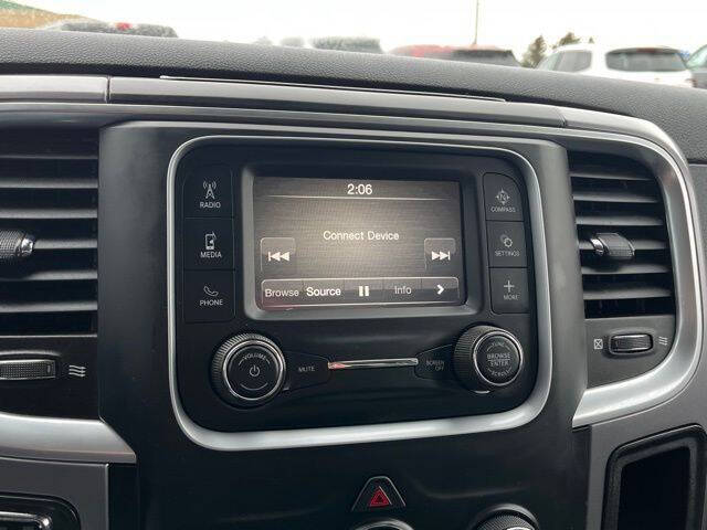 2022 RAM 1500 Classic SLT