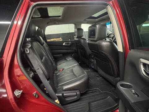 2013 Nissan Pathfinder Platinum