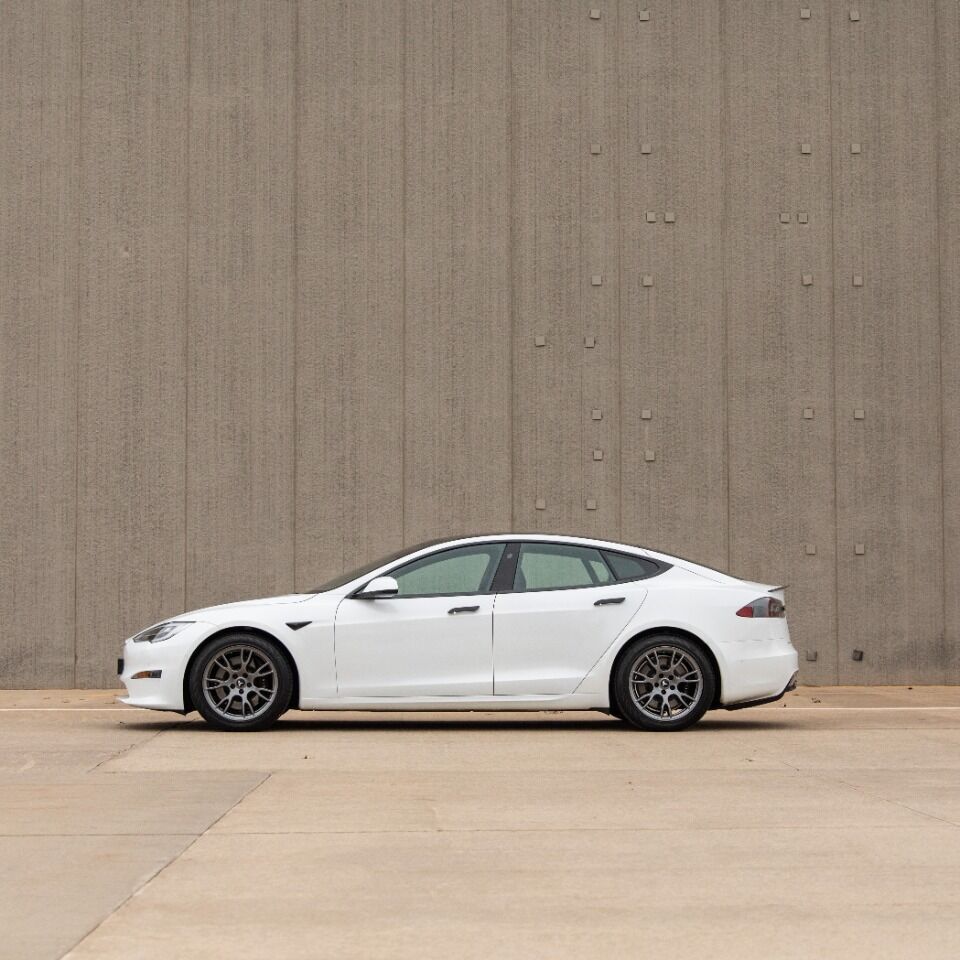 2021 Tesla Model S 7