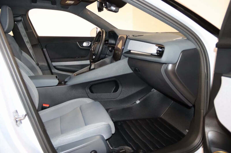 2022 Polestar 2 Long Range Dual Motor