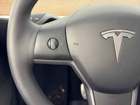 2024 Tesla Model Y Performance