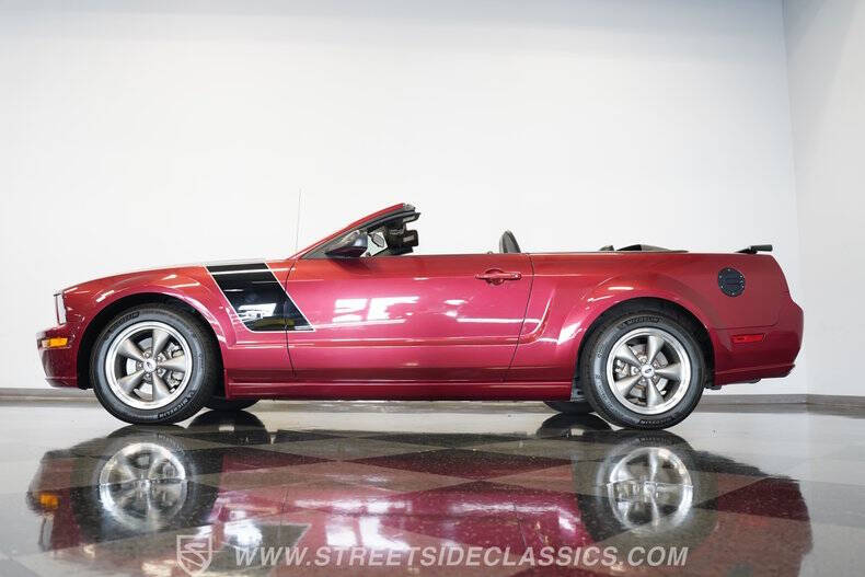 2005 Ford Mustang