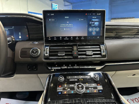 2024 Lincoln Navigator Black Label