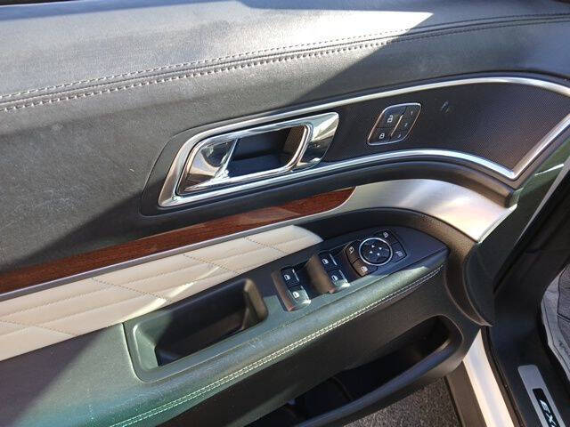 2016 Ford Explorer Platinum