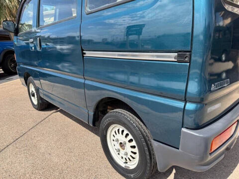 1997 Mitsubishi Minicab VX