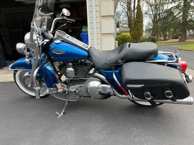 2005 Harley-Davidson Road King for sale at Iron Horse Auto Sales in Sewell NJ