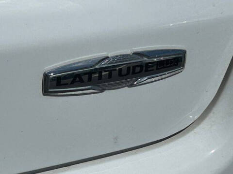 2023 Jeep Compass Latitude Lux