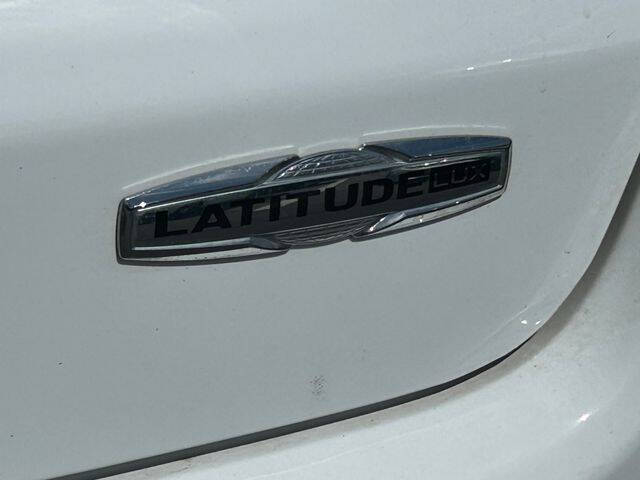 2023 Jeep Compass Latitude Lux